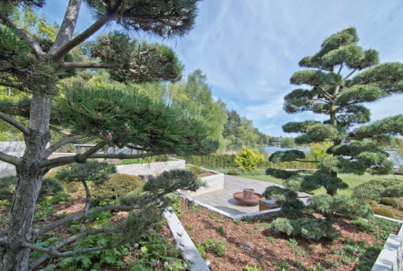 Mediterraner Garten in Kaskaden